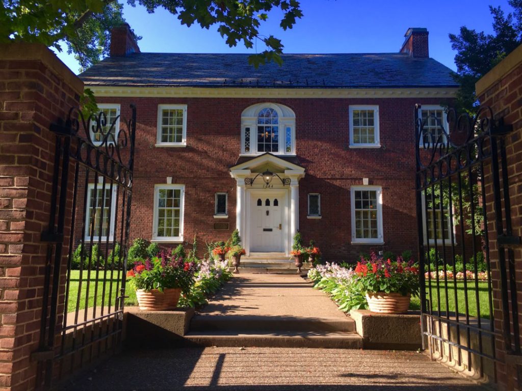 Briggs House as seen from street