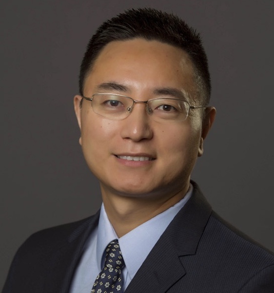 Liang Ding - Economics - Macalester College