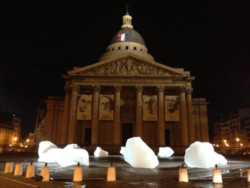 Ice Watch exhibit at the Pantheon