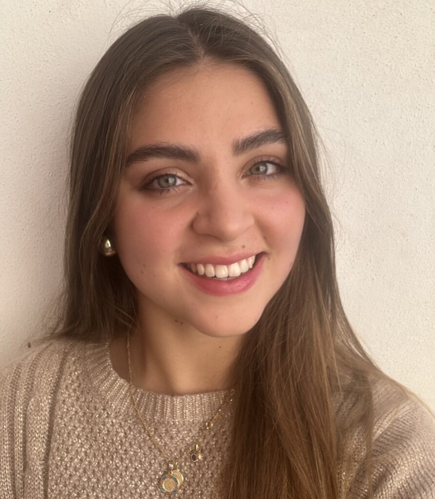 Headshot of Emilia Torrens