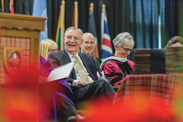 Walter Mondale at Macalester commencement