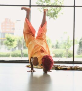 Alessandra Williams ’07 dances in her studio.