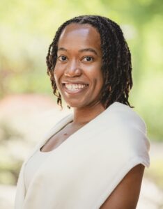 Alessandra Williams ’07