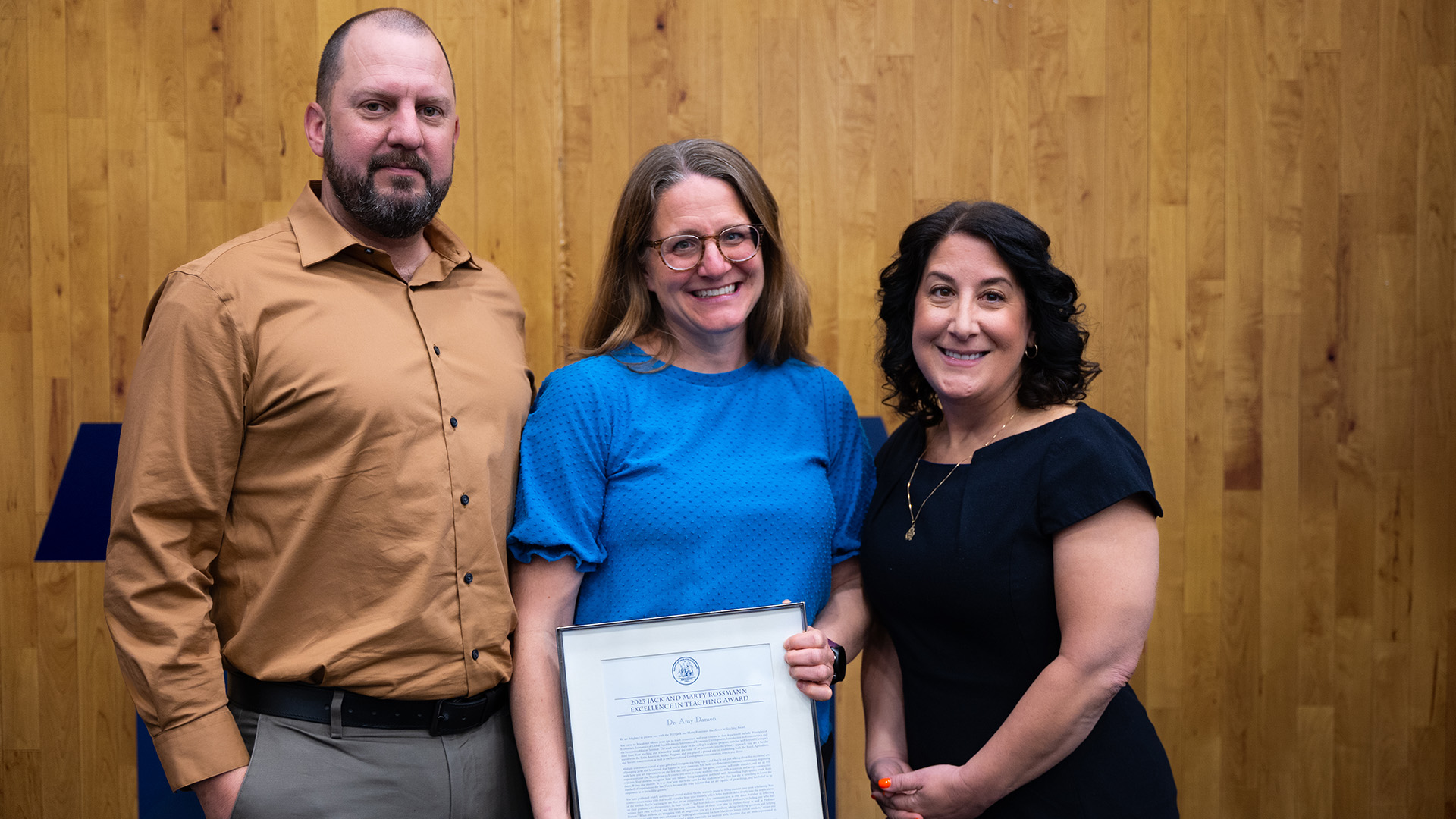 Amy Damon receiving Rossmann Award