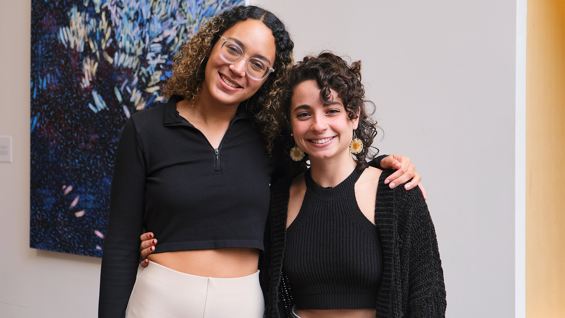 Valeska Kohan ‘23 and Amanda de Souza ‘25