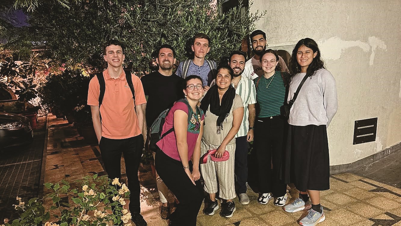 A meet-up with four alumni who talked about their experiences living in or growing up in Dubai.