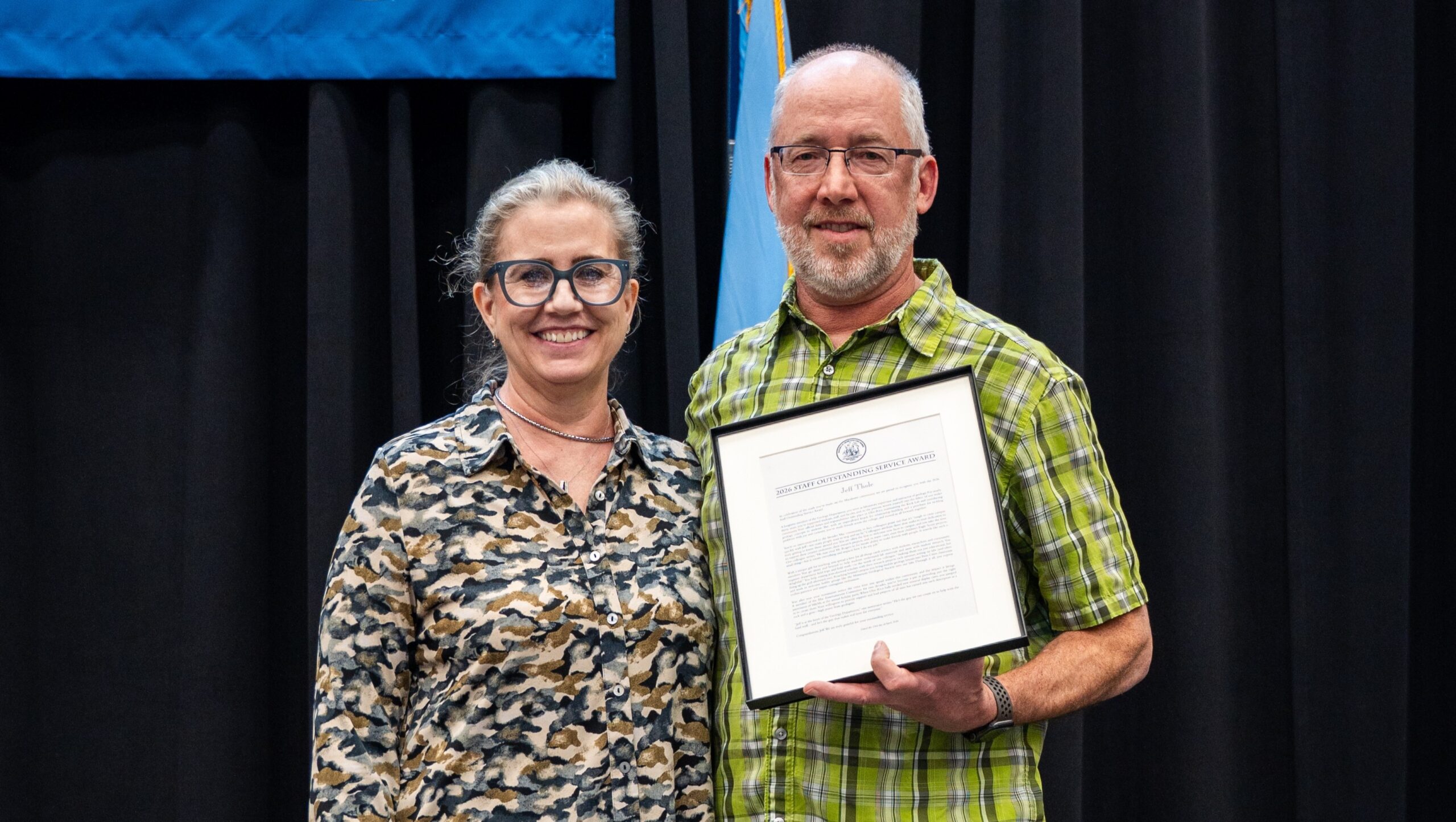 Jeff Thole poses with Vice President for Administration and Finance Patricia Langer