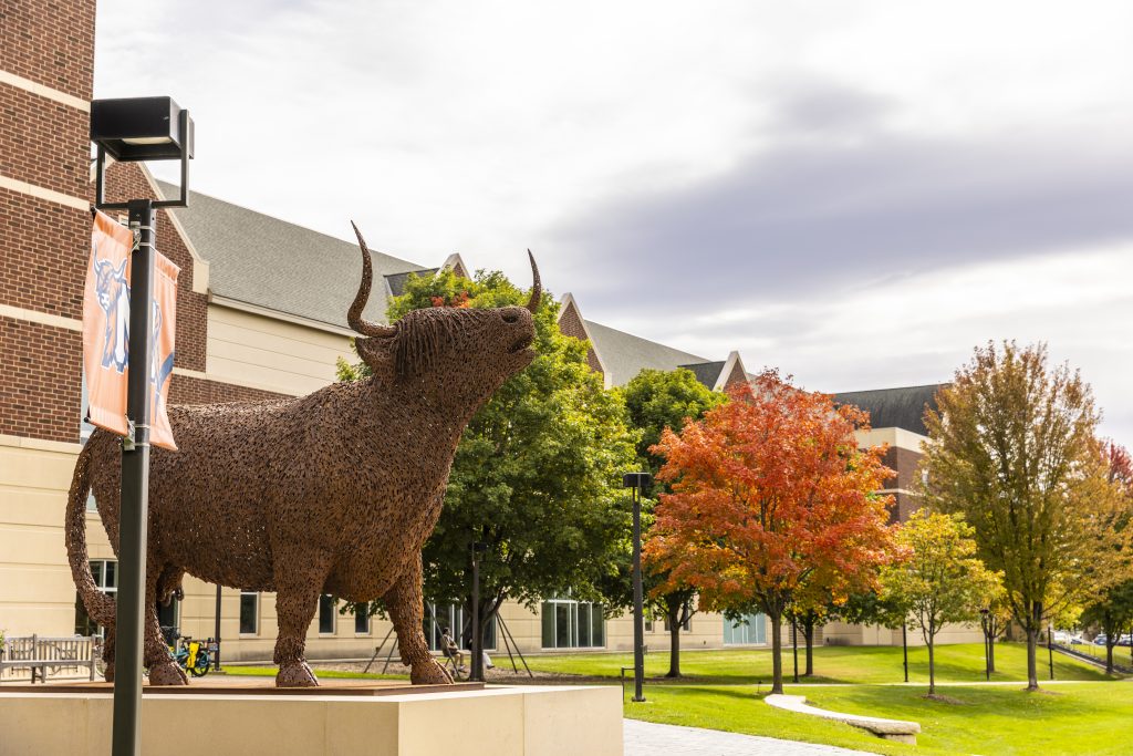 Coo by Andy Scott O.B.E. stands proudly in the afternoon light on a fall day in 2026.