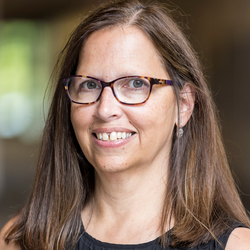 Sara Suelflow President Suzanne M. Rivera Macalester College