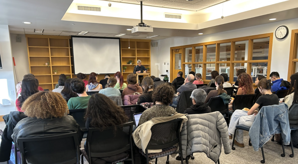 Students packed the Harmon Room to hear Phan read